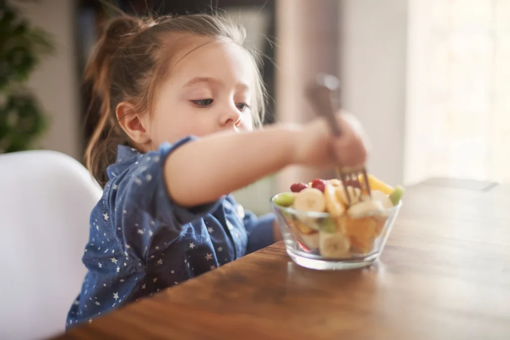snacks y desayunos saludables para el colegio: opciones para la lonchera