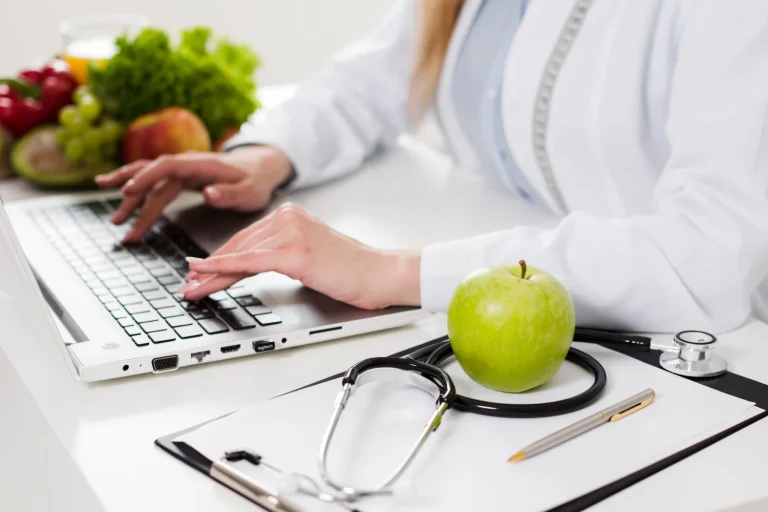 Soy nutricionista para obesidad en Ciudad Real​ y te doy 5 consejos para empezar a perder peso de forma saludable