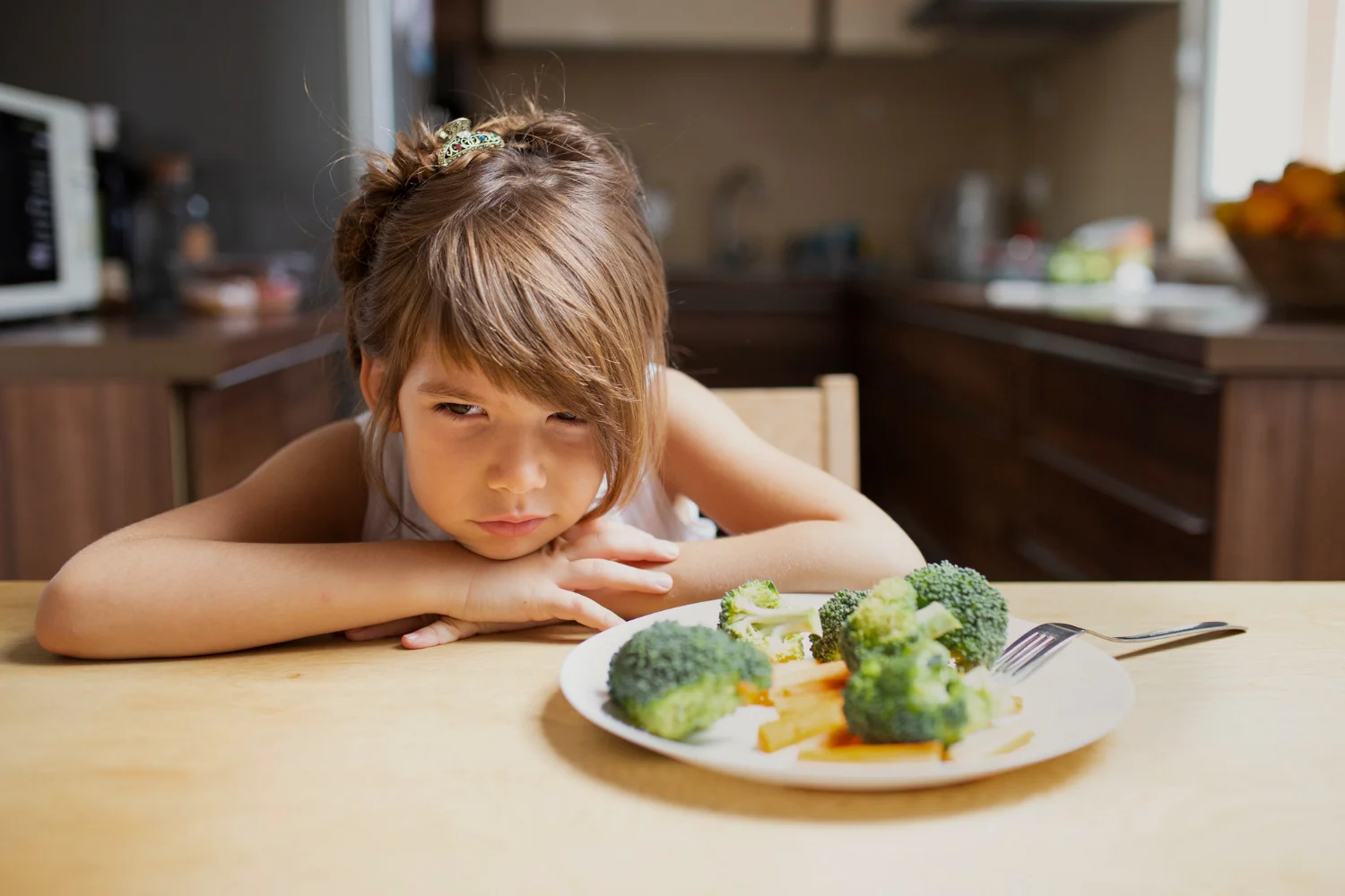 nutricionista infantil en ciudad real: Cómo enseñar a los niños a tener buenos hábitos alimenticios