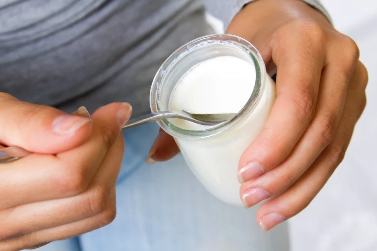 6 alimentos con probióticos naturales para recuperar la flora intestinal